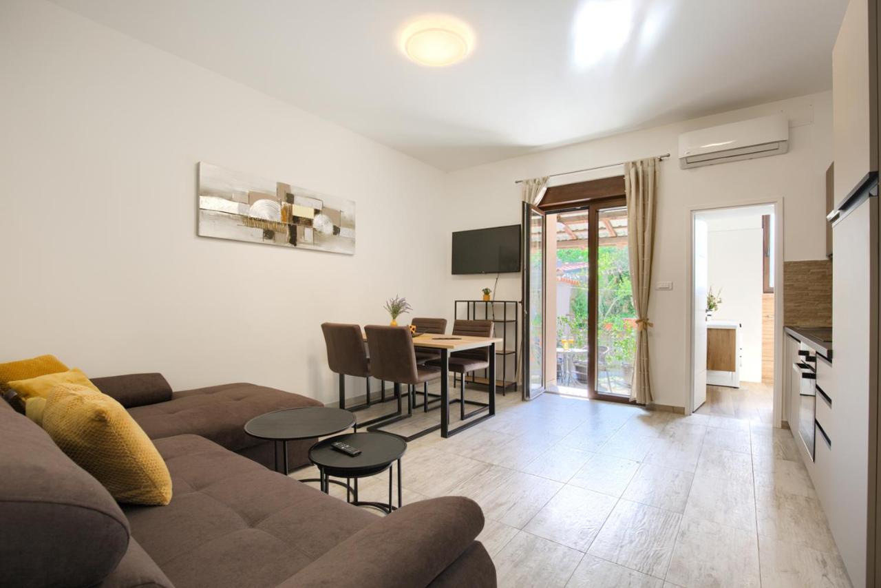 Amphitheater 3+2 Modern Apartment With Terrace, Wifi, Netflix PUY Eksteriør bilde