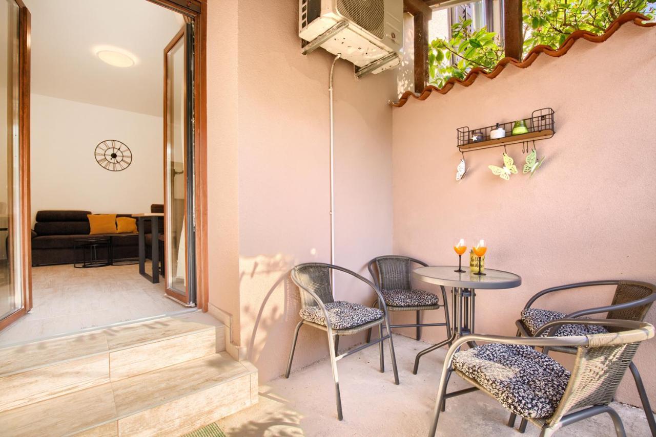 Amphitheater 3+2 Modern Apartment With Terrace, Wifi, Netflix PUY Eksteriør bilde